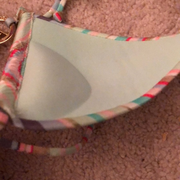 Victoria’s Secret Striped Bikini - Picture 6 of 6